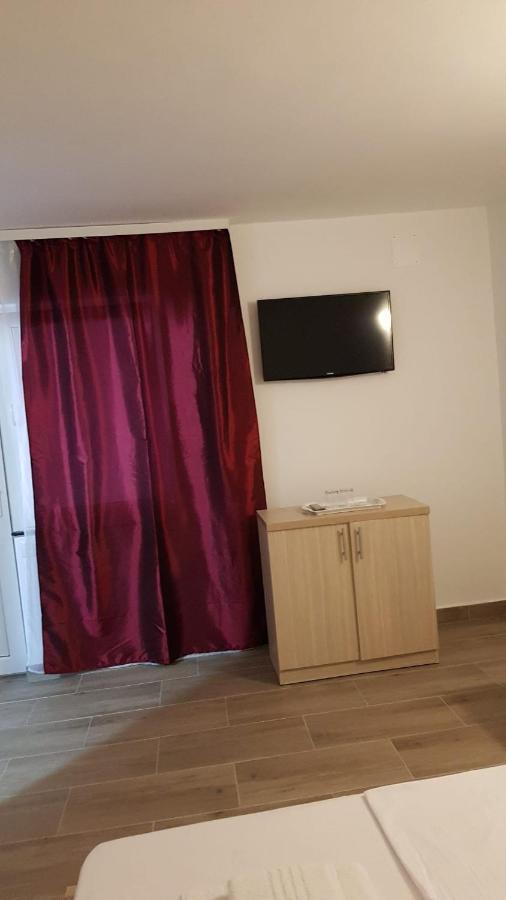 Evana House Костінешть Екстер'єр фото