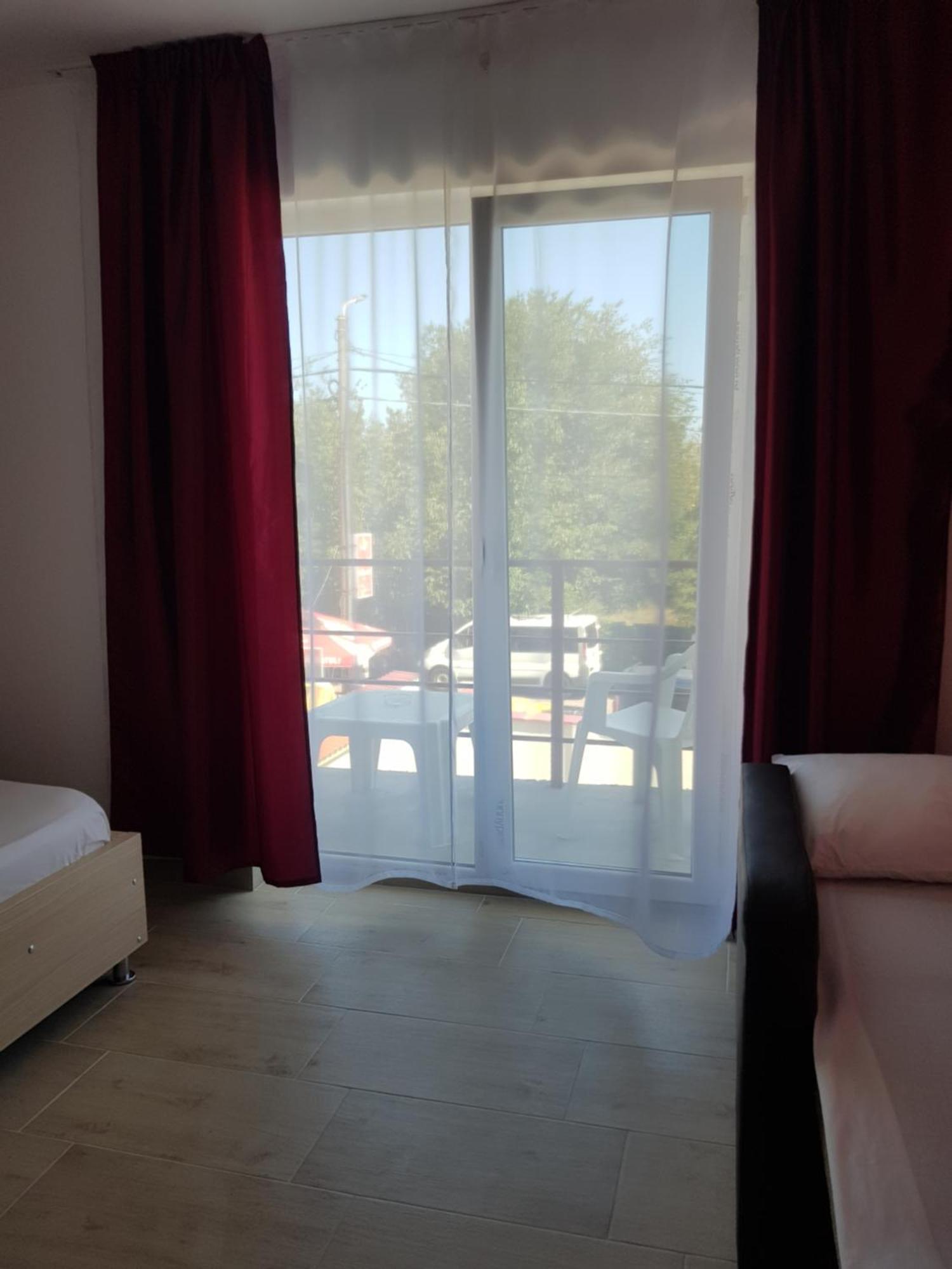 Evana House Костінешть Екстер'єр фото