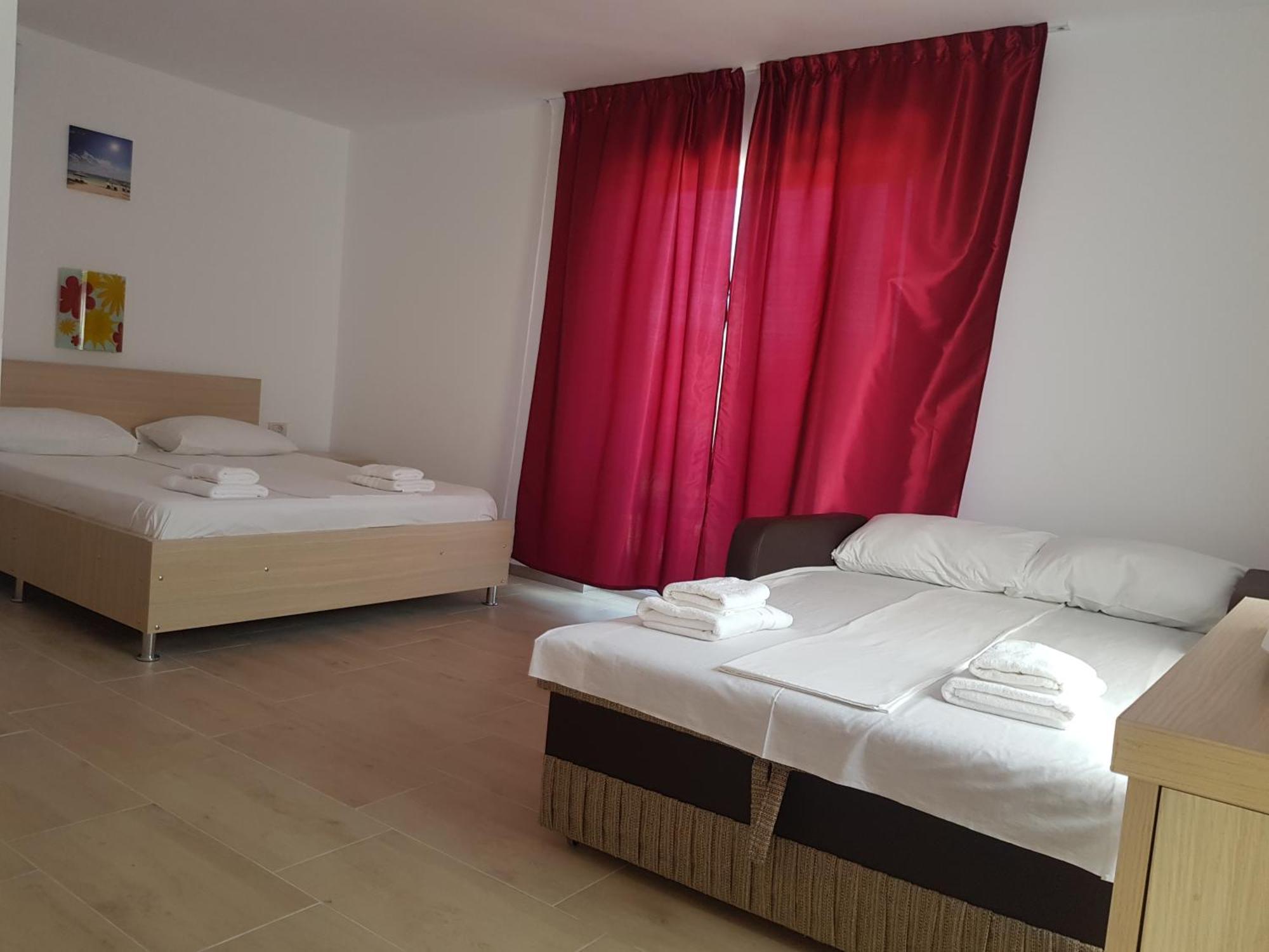 Evana House Костінешть Екстер'єр фото